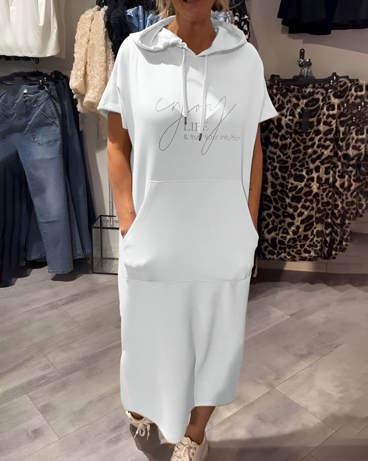 Saskia™ | Vestito casual con cappuccio