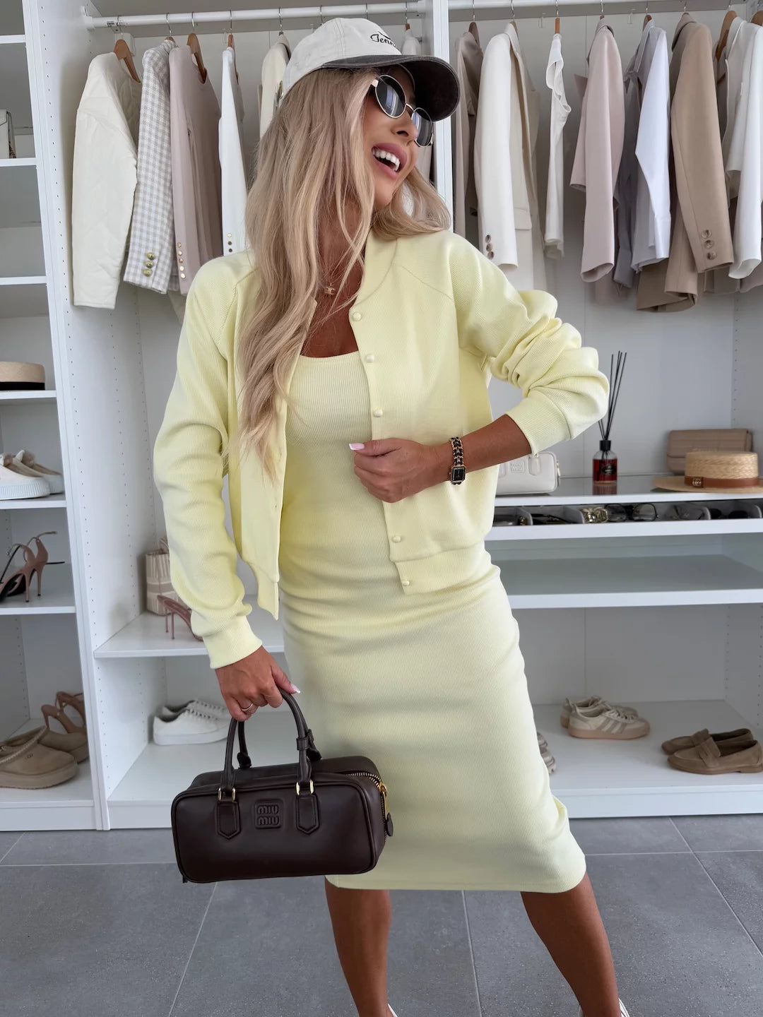 Karin™ | Set abito midi e bomber in maglia a coste