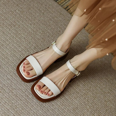 Sandali June in pelle