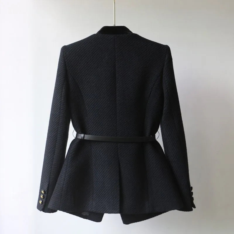 Elara - Cappotto di lana senza tempo