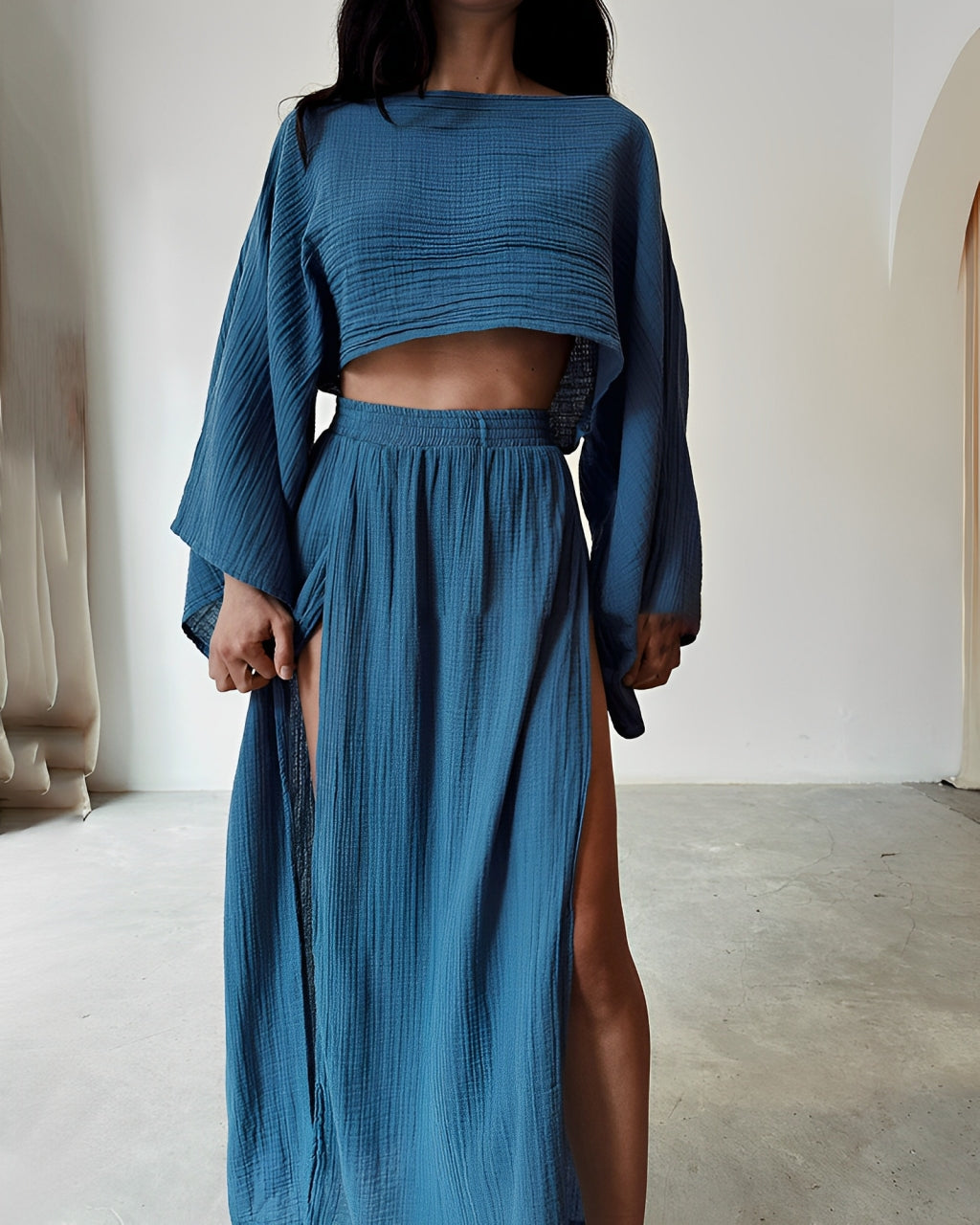 Sara - Set due pezzi in lino con spacco chic