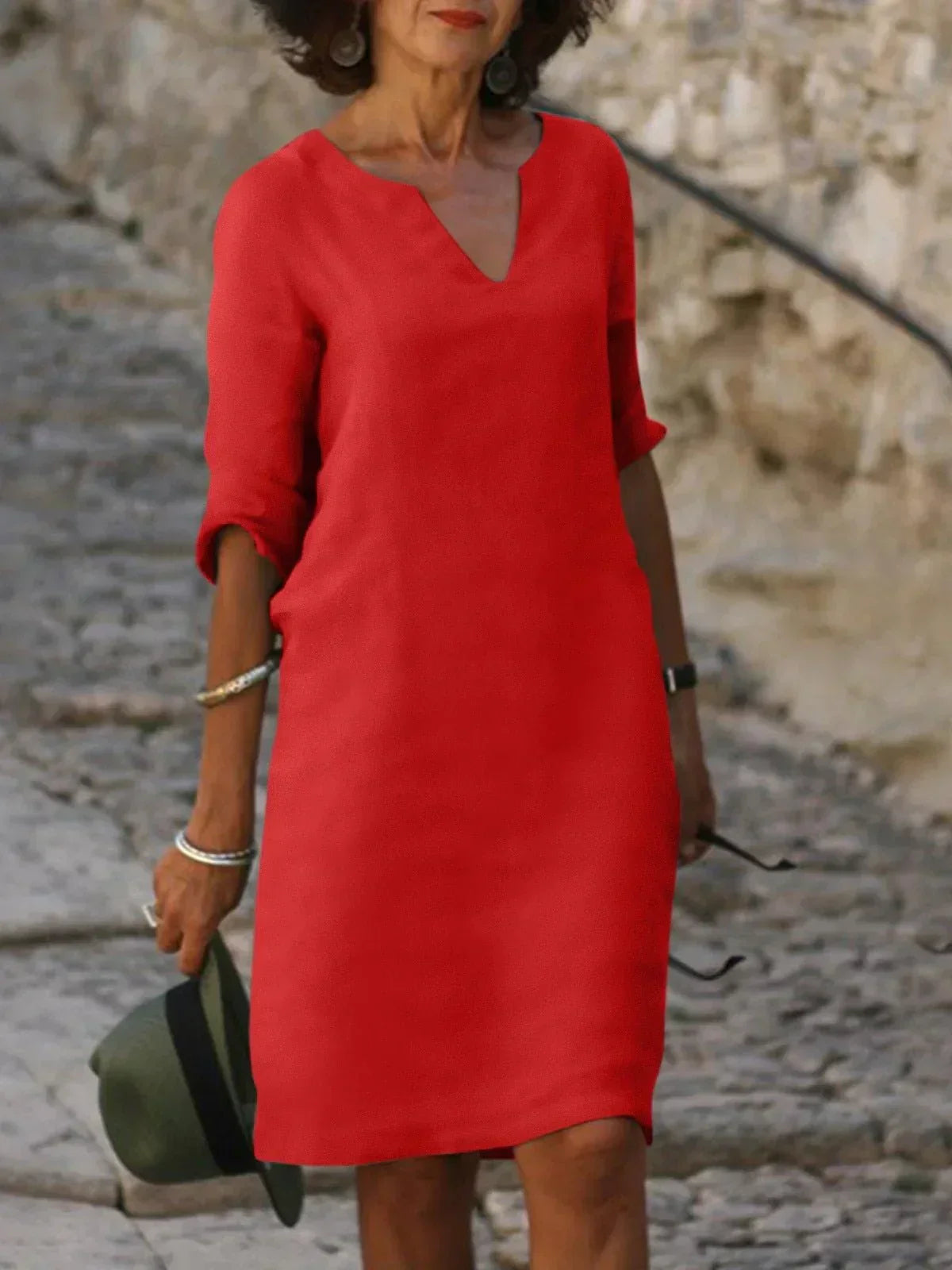 Giulia™ | Abito elegante con scollo a V
