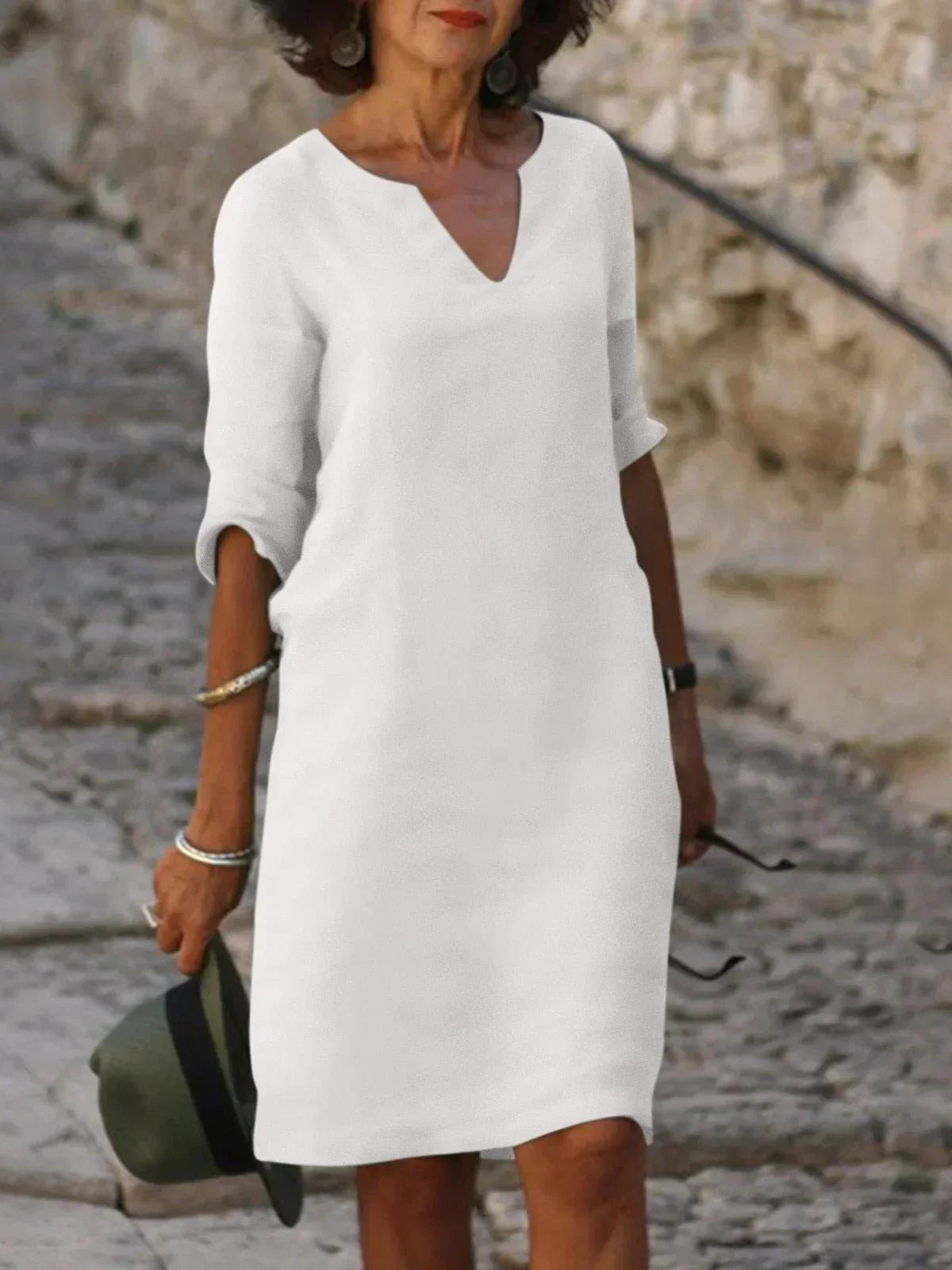 Giulia™ | Abito elegante con scollo a V